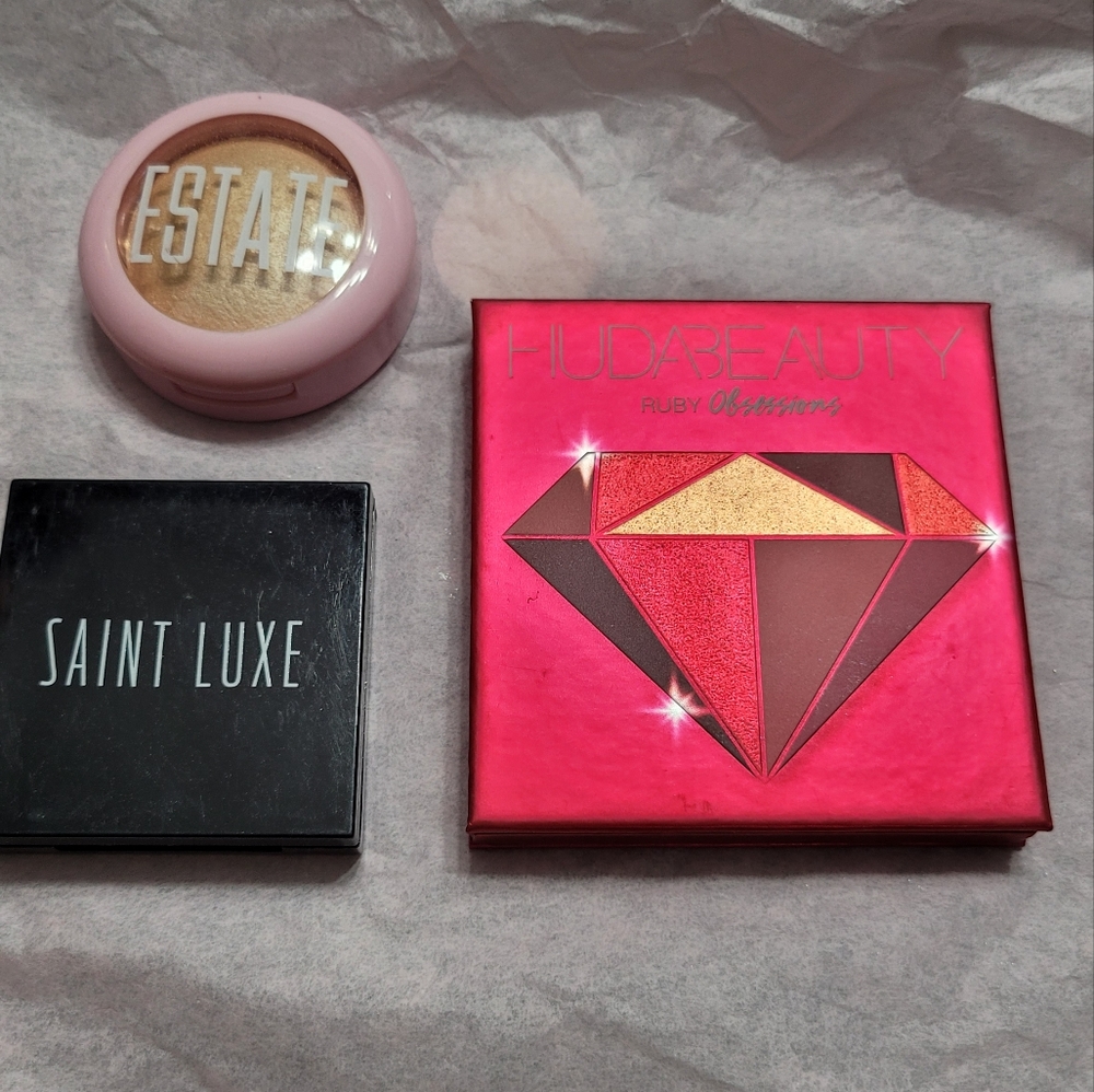 Huda ruby obsessions & 2 highlighters